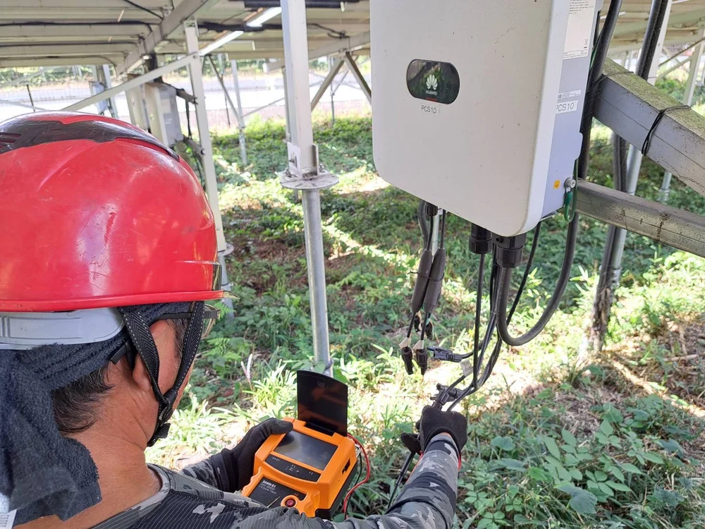 電気設備工事の現場